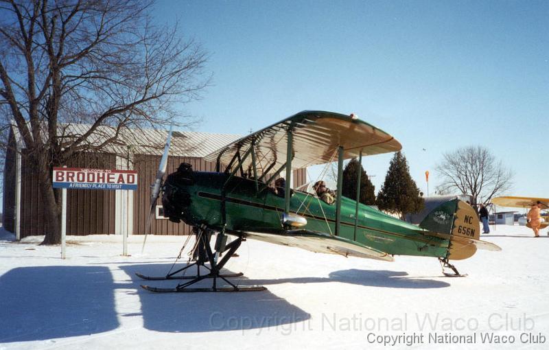 1930 Waco CSO NC656N-11 skis.jpg - 1930 Waco CSO NC656N